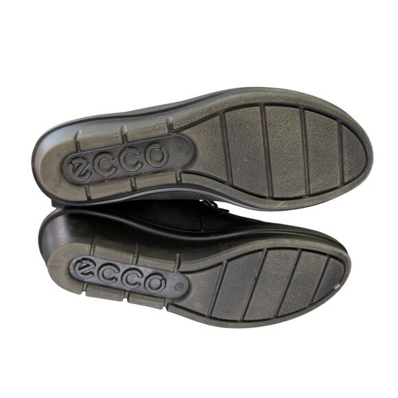 Ecco Skyler Chukka Boot Black Leather Wedge Heels Ankle Booties 40 Women 10-10.5 - Picture 7 of 8